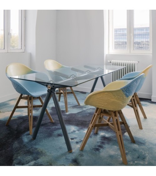 GRAVÊNE 6.7 - Chaise avec accoudoir Maximum Paris Kitatori suisse