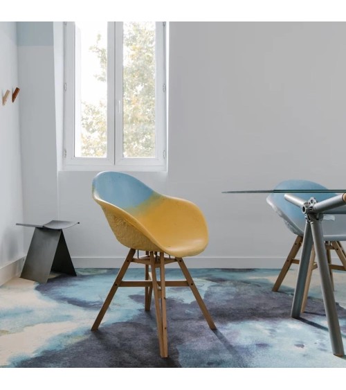 GRAVÊNE 6.7 - Chaise avec accoudoir Maximum Paris Kitatori suisse