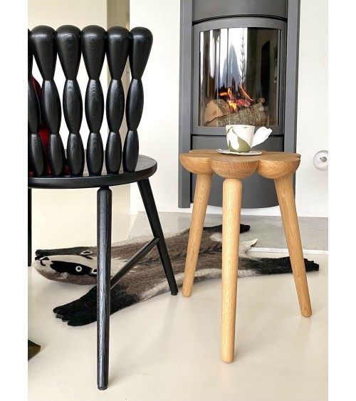 Mylhta Oak Stool - Design Hocker aus Eiche Holz MYLHTA Kitatori Schweiz kaufen