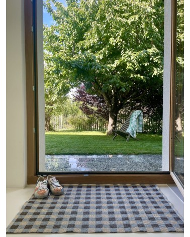 Tappeto in vinile - POPPY Blu Brita Sweden tappeti cucina lavabile lavabili in lavatrice per esterni salotto da esterno moder...