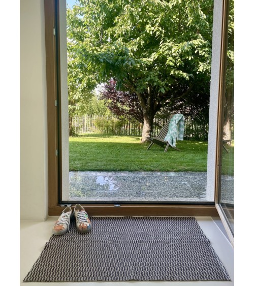 Tapis Vinyle - PEMBA Fig Brita Sweden plastique d exterieur de salon cuisine devant évier entrée couloir pour terrasse lavable