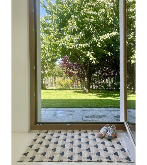 Vinyl Rug - CONFECT Nude Brita Sweden rugs outdoor carpet kitchen washable cool modern runner rugs