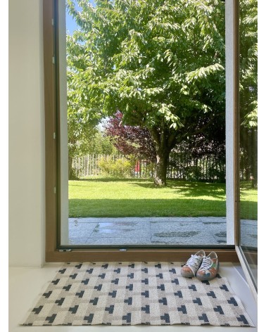 Vinyl Teppich - CONFECT Nude Brita Sweden küchenteppich küchenläufer waschbar waschbarer outdoor teppich Teppichläufer balkon