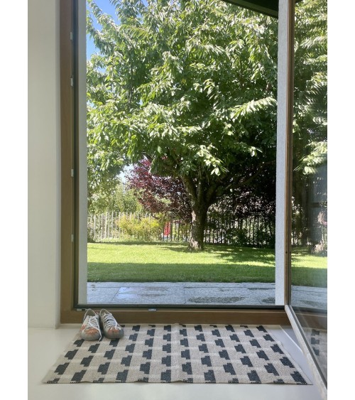Vinyl Teppich - CONFECT Nude Brita Sweden outdoor tepiche wetterfest wohnzimmer küchenteppich waschbar küchenläufer kaufen