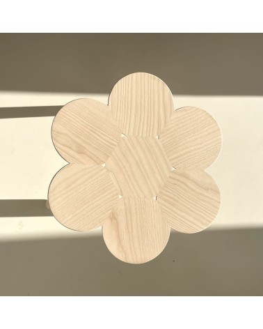 Mylhta Ash Stool - Tabouret design en bois de frêne MYLHTA Kitatori suisse