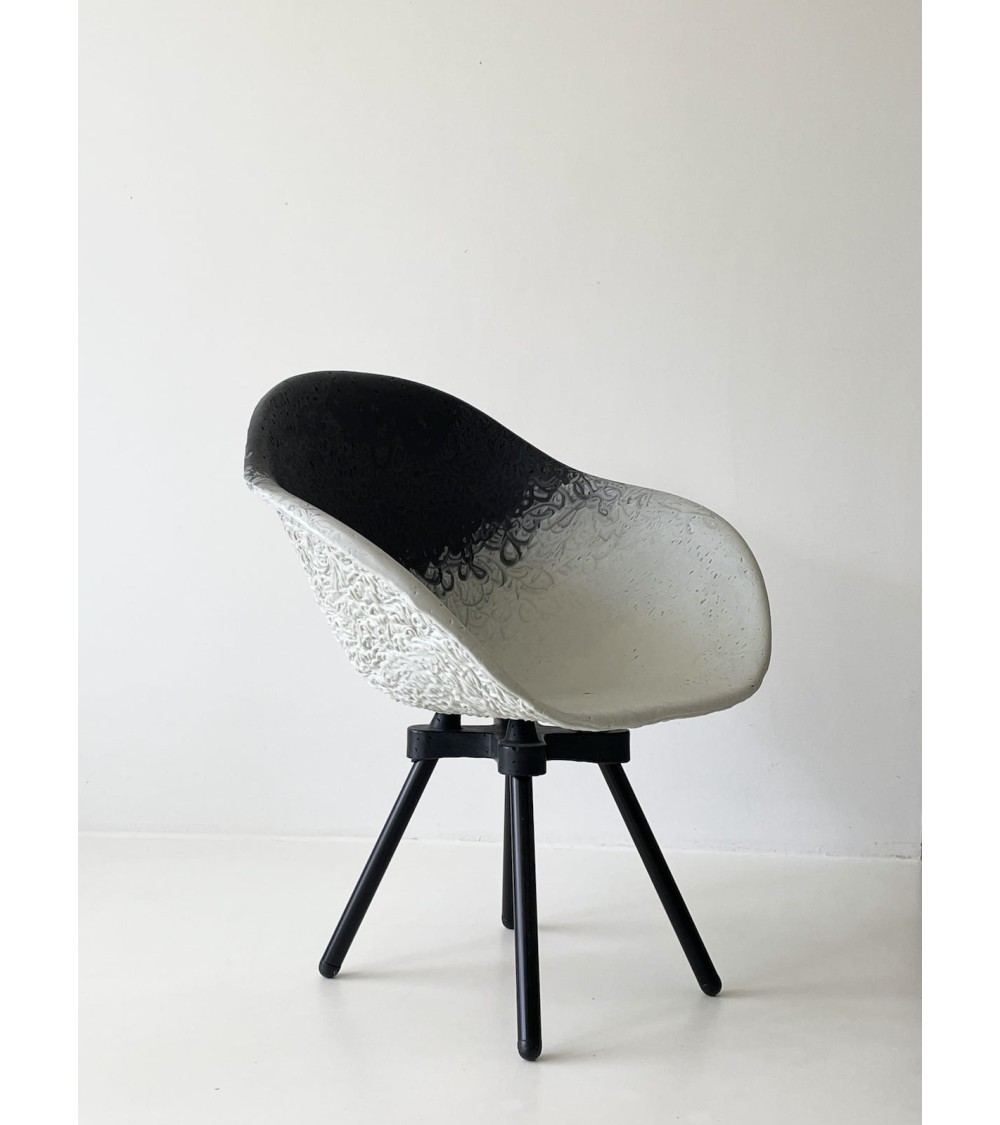 Grav ne 7.0 Noir Blanc Fauteuil design Maximum Paris