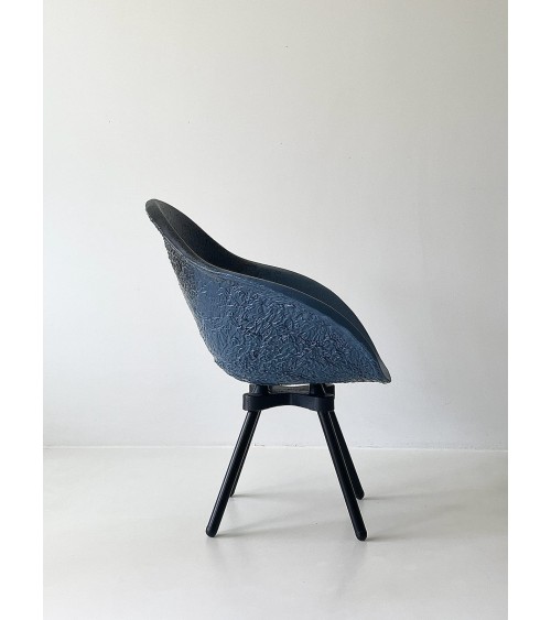 Fauteuil design GRAVÊNE 7.0 - Noir & Bleu Maximum Paris relaxant confortable allaitement maison salon