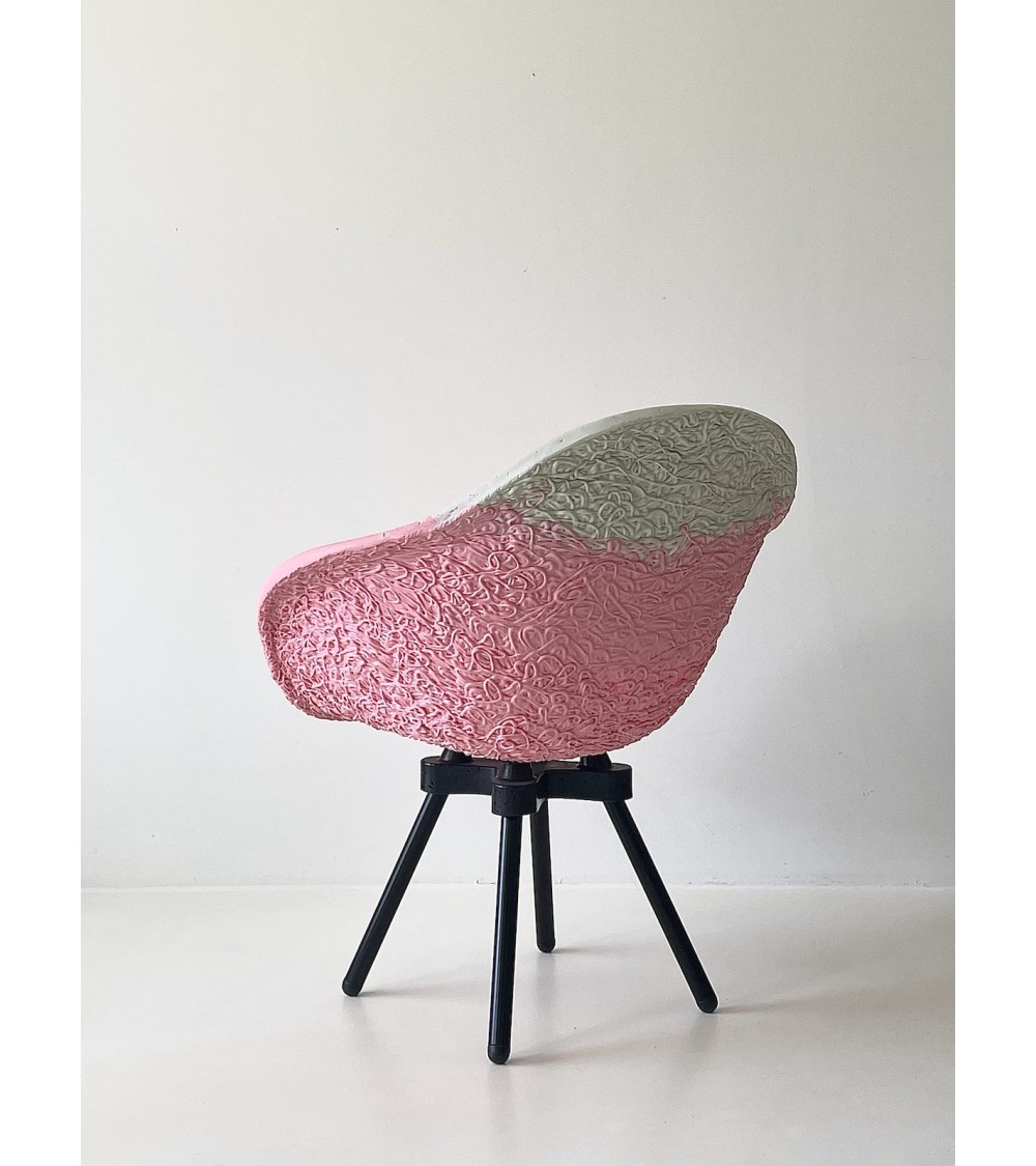 Fauteuil design GRAVÊNE 7.0 - Blanc & Rose Maximum Paris relaxant confortable allaitement maison salon