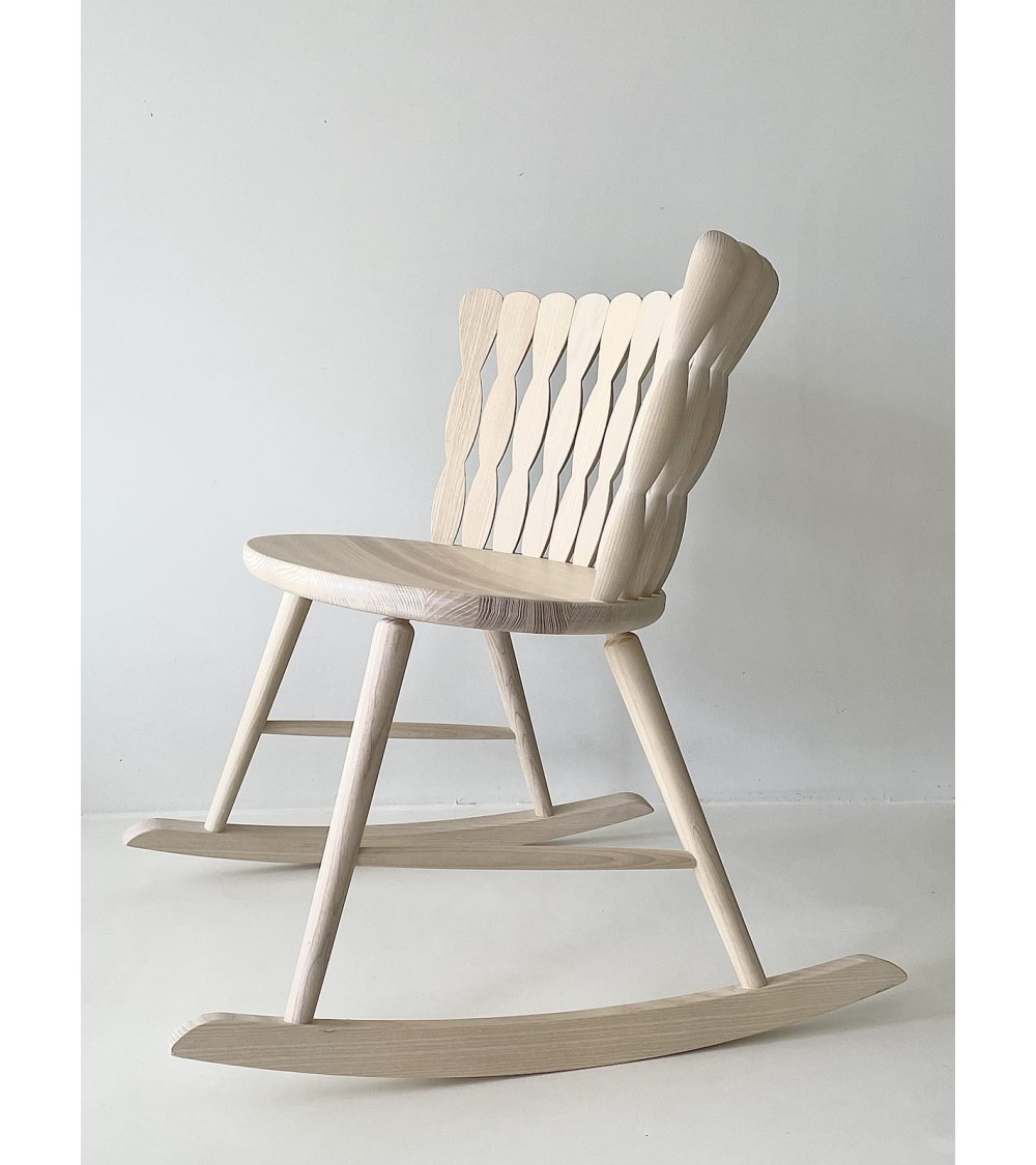 SPIRA Rocking Chair Ash - Sedia a dondolo in legno MYLHTA moderna da interno allattamento