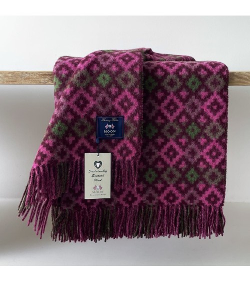 Dartmouth Burgundy / Pink - Pure new wool blanket Bronte by Moon best for sofa throw warm cozy soft