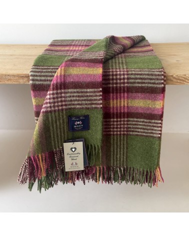 Christchurch Apple - Pure new wool blanket Bronte by Moon best for sofa throw warm cozy soft