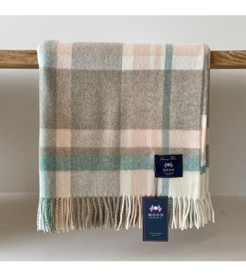 Portree Natural / Rose - Plaid en laine mérinos Bronte by Moon plaide pour canapé de lit cocooning chaud