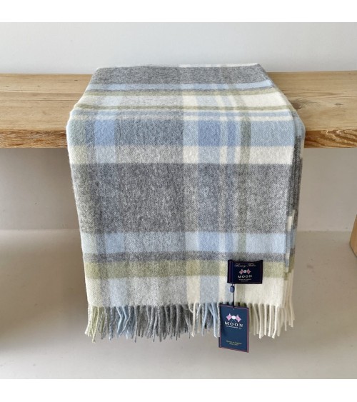 Plaid PORTREE Gris - Couverture en laine mérinos Bronte by Moon plaide pour canapé de lit cocooning chaud