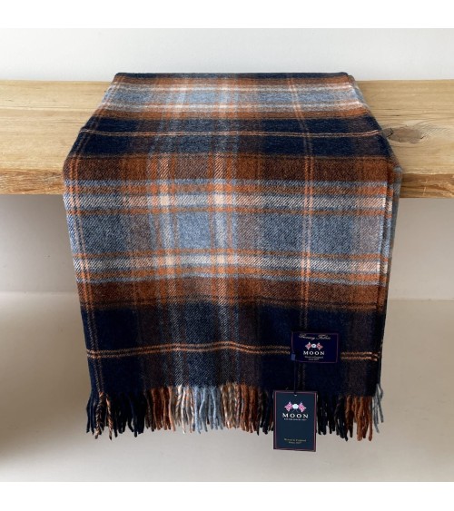 Plaid Winterton Bleu marine - couverture en laine mérinos Bronte by Moon plaide pour canapé de lit cocooning chaud