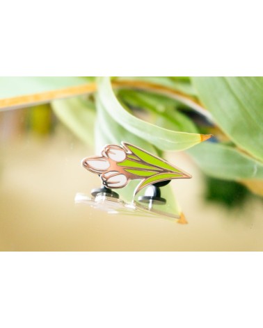 Pin's - Tulipe blanche Creative Goodie pins rare métal originaux bijoux suisse