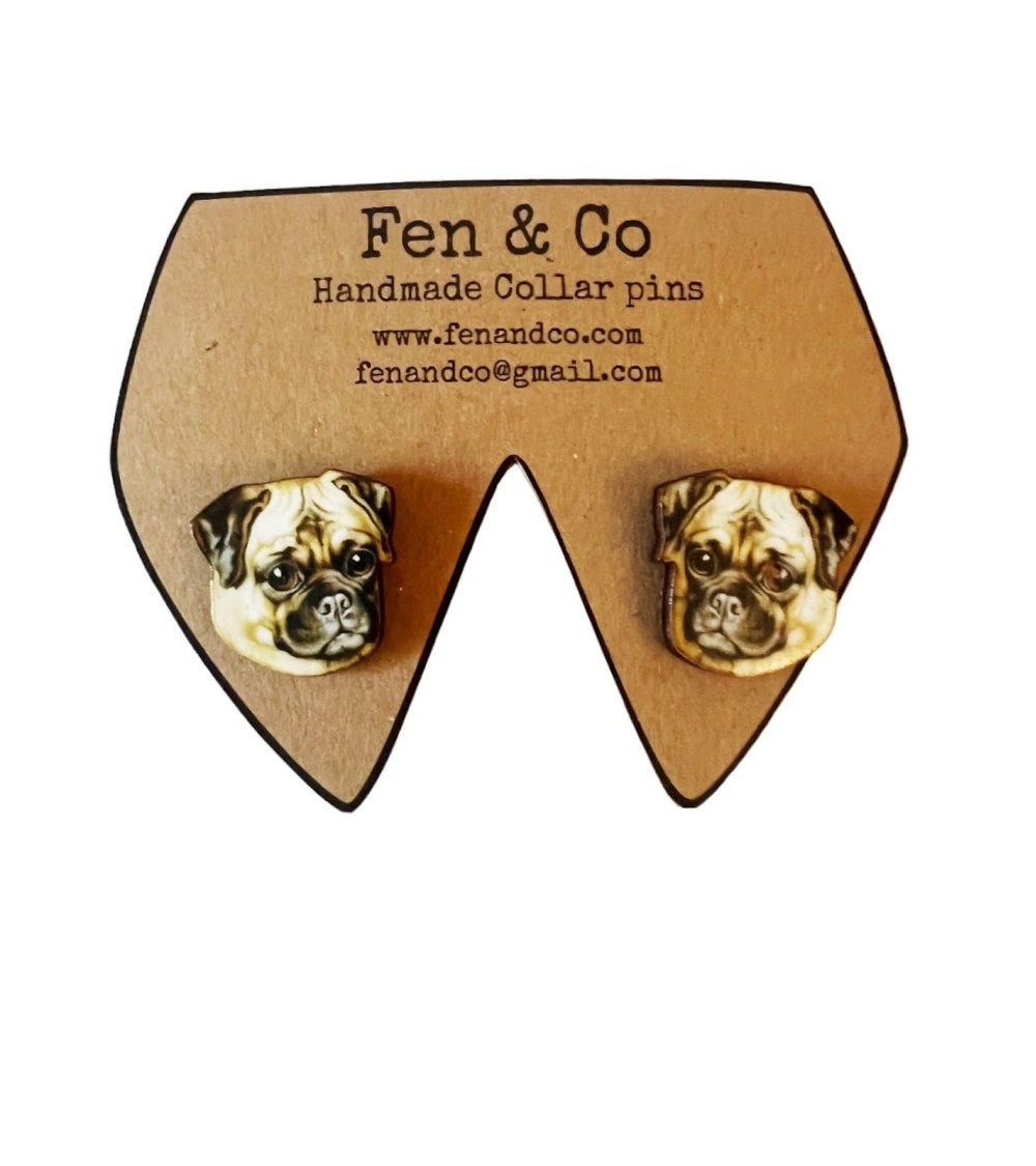 Fawn Pug - 2 Wooden pins Fen & Co broches and pins hat pin badges collectible