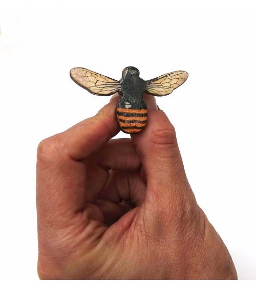 Biene - Brosche aus Holz Fen & Co Anstecknadel Ansteckpins pins anstecknadeln kaufen