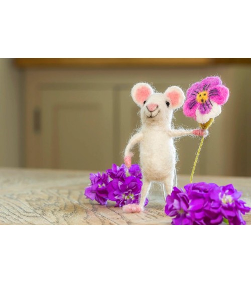 Little mouse with a flower - Decorative object Sew Heart Felt original kitatori switzerland