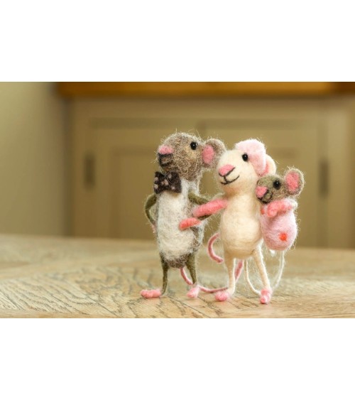 Maman & papa Souris avec leur petite fille - Objets déco Sew Heart Felt original kitatori suisse