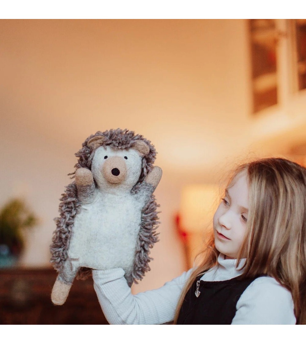Hilda the hedgehog - Hand puppet Sew Heart Felt hand animal puppet on hand