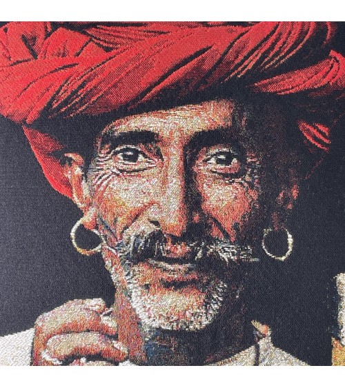 Rabari Shepherd di Steve McCurry - Copricuscino Yapatkwa cuscini decorativi per divano deco di lusso originale