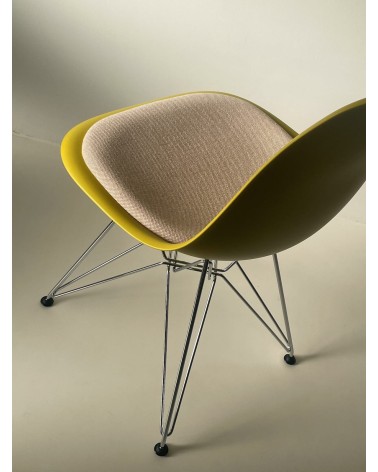 Eames Plastic Side Chair DSR - VITRA - Second Hand kitatori switzerland vintage furniture design classics