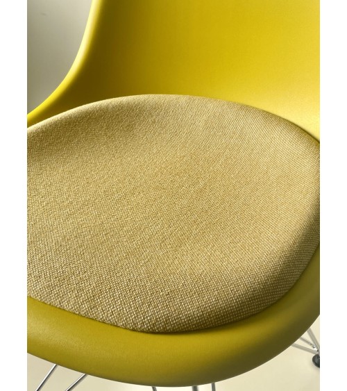 Eames Plastic Side Chair DSR - VITRA - Gebraucht kitatori vintage shop design klassiker bern basel zürich