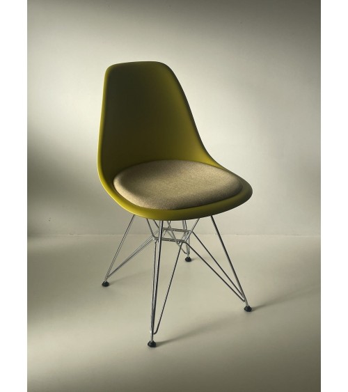 Eames Plastic Side Chair DSR - VITRA - Usate kitatori mobili Oggetto di design vintage svizzera