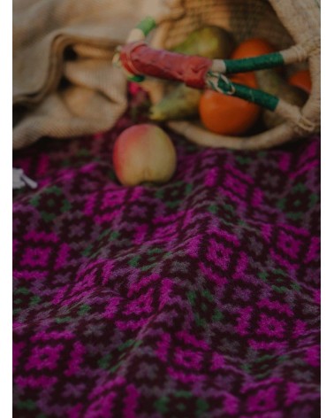 Dartmouth Burgundy / Pink - Plaid, couverture en pure laine vierge Bronte by Moon plaide pour canapé de lit cocooning chaud