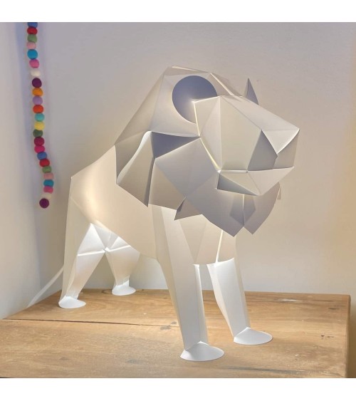 Lampe Lion - Luminaire animal à poser, lampe de chevet design Plizoo a poser de nuit led moderne originale design suisse