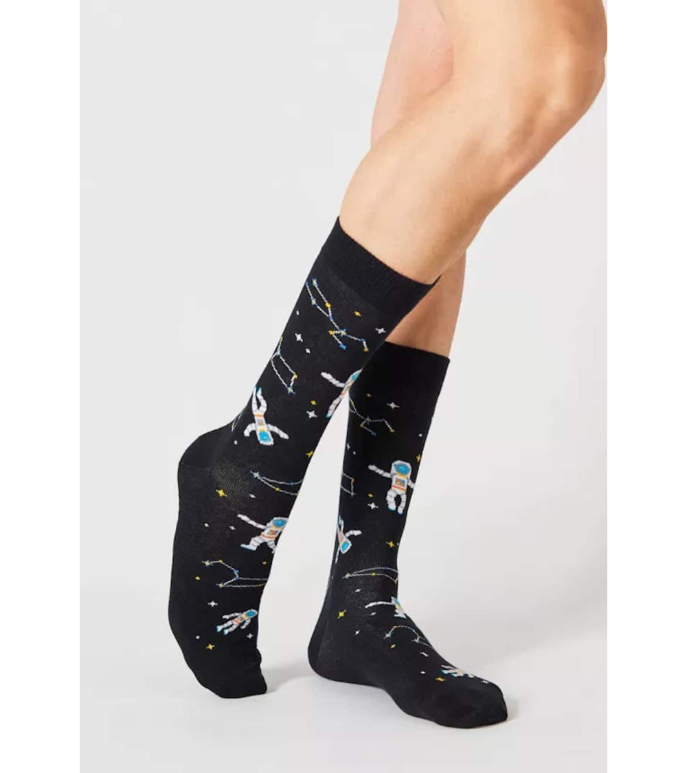 BeCosmos - Chaussettes noires Besocks jolies pour femme originales pour homme chausset rigolotes drole Suisse