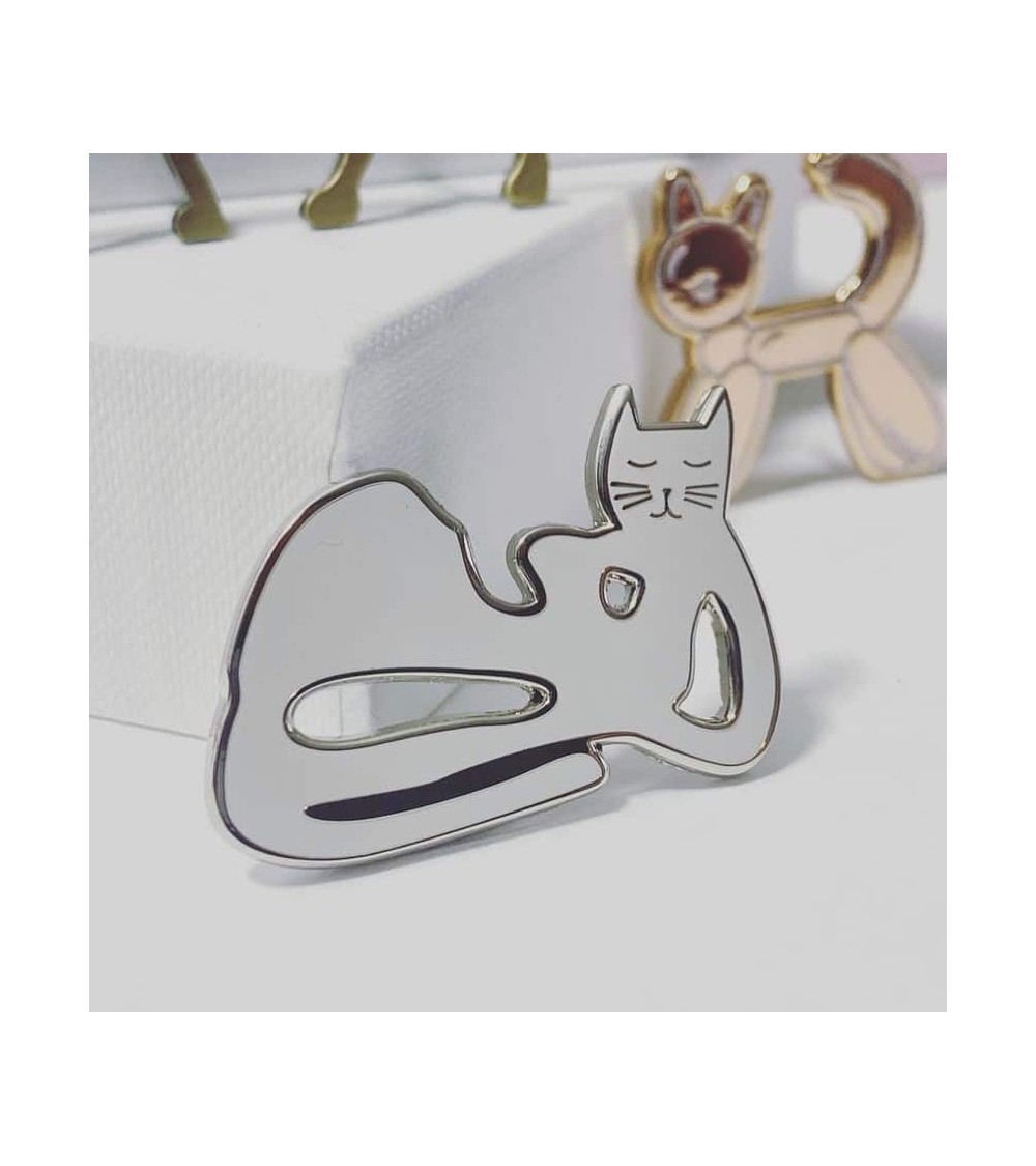 Enamel Pin - Henry Meowre