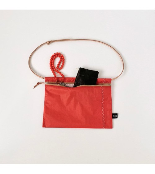 Essential Rouge - Sac à bandoulière COA GOA tendance original kitatori suisse