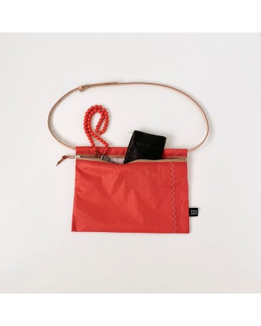 Essential Rouge - Sac à bandoulière COA GOA tendance original kitatori suisse