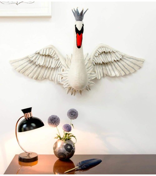 Swan with wings spread - Wall decoration