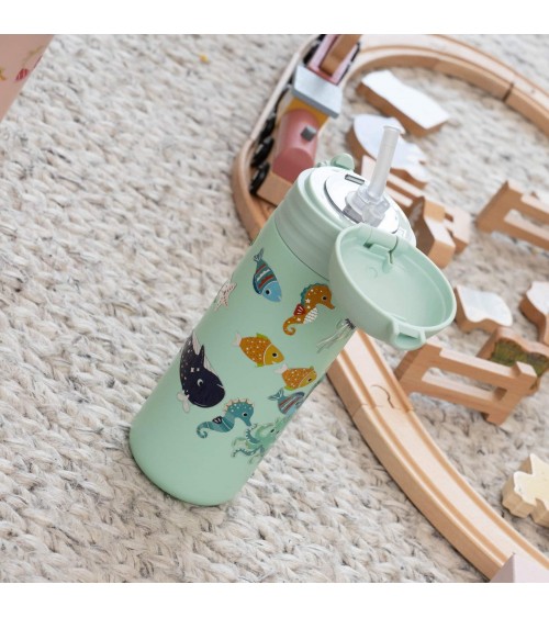 Vie sous marine - Gourde enfant isotherme avec paille IZY Bottles gourde sport metal d eau aluminium thé design