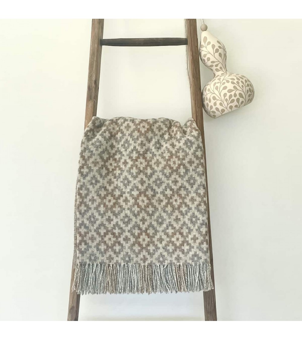 Dartmouth Natural - Wolldecke aus reiner Schurwolle Bronte by Moon Schafwolldecke warme Woll Decken Sofa wohndecke kaufen