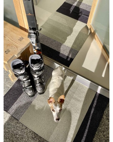 Vinyl Teppich - SEASONS Berry Brita Sweden küchenteppich küchenläufer waschbar waschbarer outdoor teppich Teppichläufer balkon