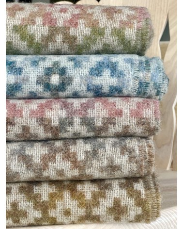 Plaid Dartmouth Corail - Couverture en pure laine vierge Bronte by Moon plaide pour canapé de lit cocooning chaud