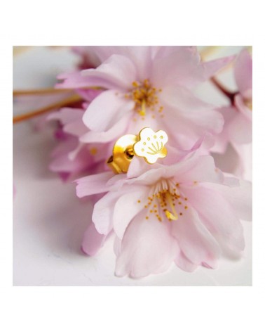Sakura 3 pétales - Pin's doré à l'or fin Adorabili Paris pins rare métal originaux bijoux suisse