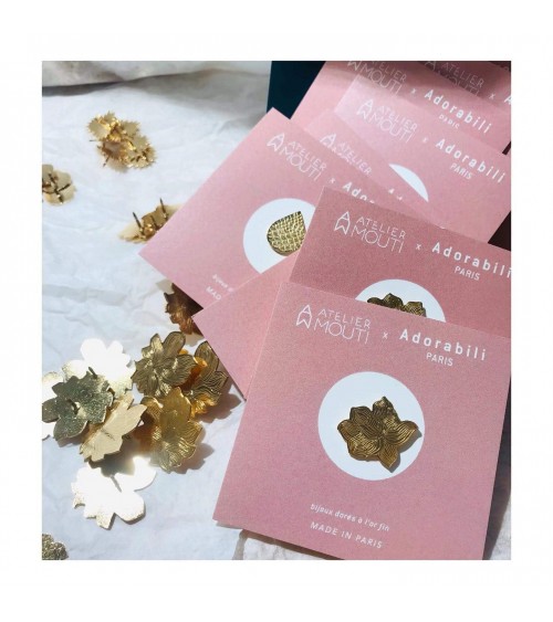 Blume x Atelier Mouti - Pin Anstecker Adorabili Paris Anstecknadel Ansteckpins pins anstecknadeln kaufen