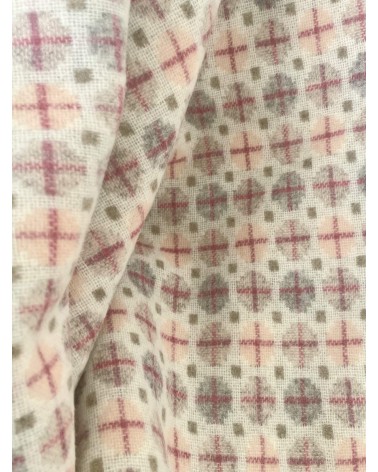 Plaid MILAN Blush - Couverture en laine mérinos Bronte by Moon anglaise plaid tartan ecossais 100 laine highland