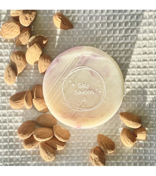 Sweet almond and ylang-ylang - Natural handmade soap Saly Savons hand good body face luxury soap