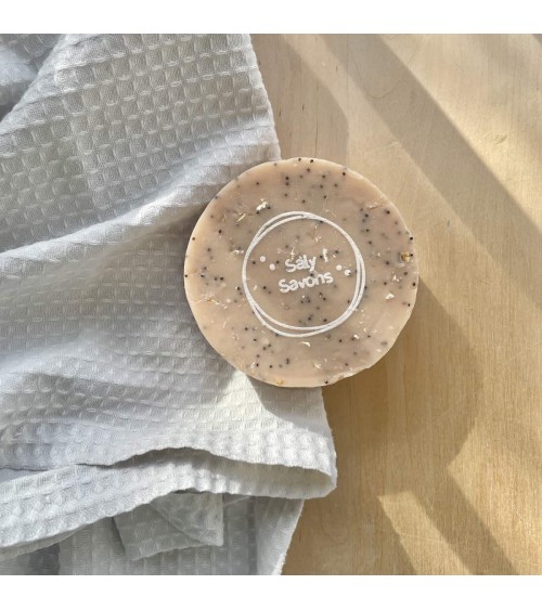 Macadamia e cereali - Scrub per il corpo, Sapone naturale Saly Savons saponi solidi naturali artiginali ecoligico