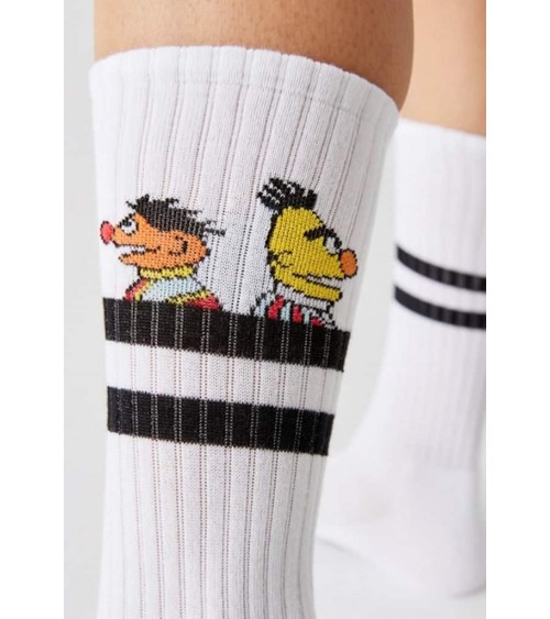 Be Sesame Street Epi & Blas - Calze sportive bianche Besocks calze da uomo per donna divertenti simpatici particolari