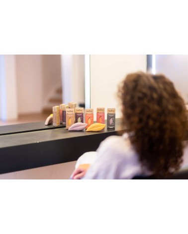 Boucles sous contrôle - Shampoing doux sans sulfate HappySoaps meilleur doux sans bouteille emballage plastique