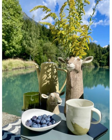 Toggenburg Ziege - Blumenvase Quail Ceramics Quail Ceramics vasen deko blumenvase blume vase design dekoration spezielle schö...