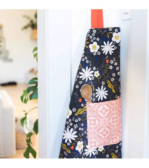 Kitchen Apron - Floral Bouquet Gingiber kitchen cooking women funny cute bbq aprons for men
