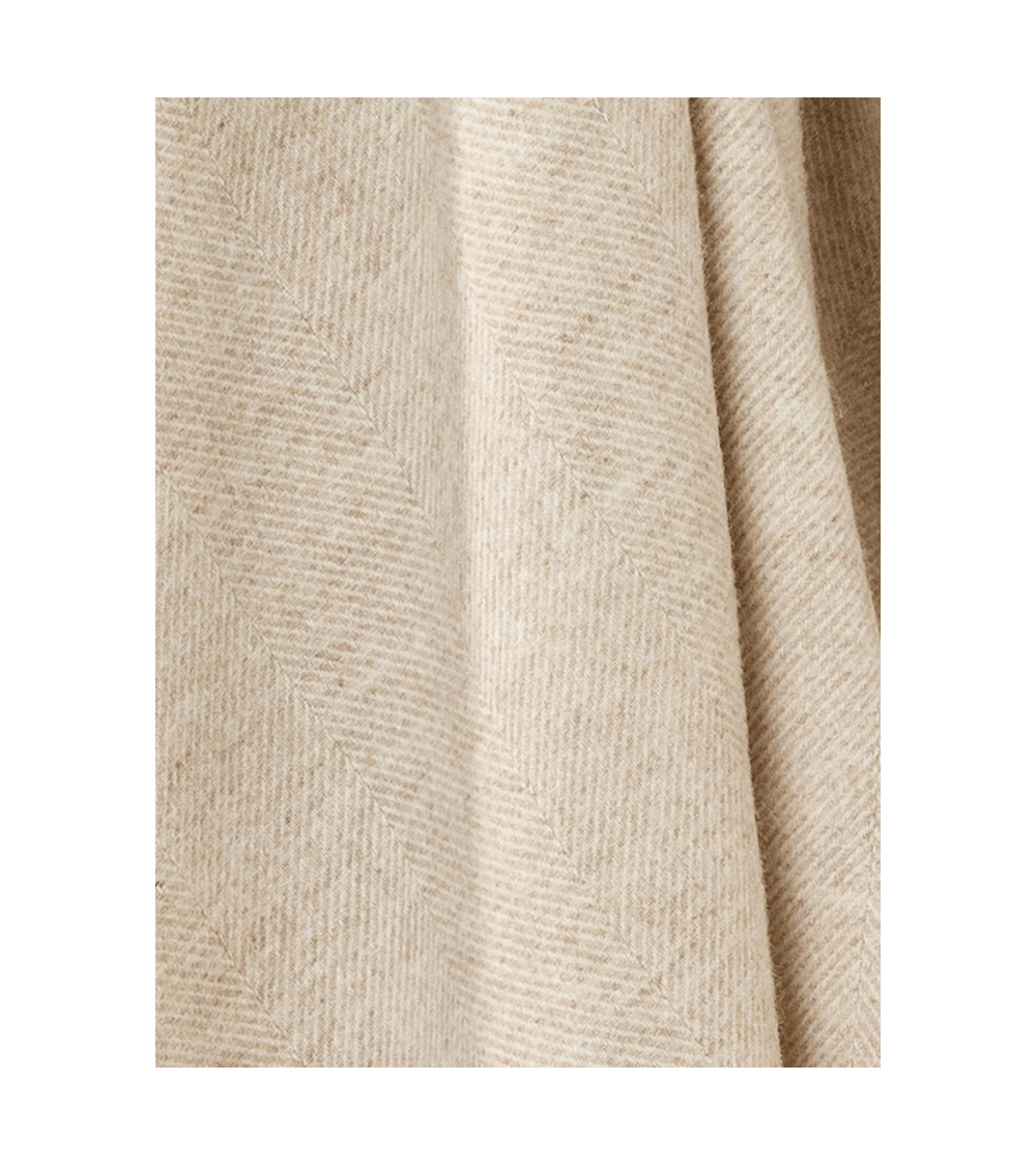 Plaid chevron HERRINGBONE Natural - Couverture beige en laine Bronte by Moon un plaid cocooning couverture chaude douce plaid...