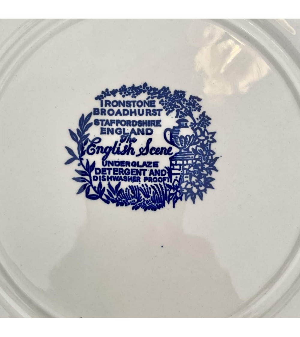 Vintage dinner plate - The English Scene - Ironstone Broadhurst kitatori switzerland vintage furniture design classics